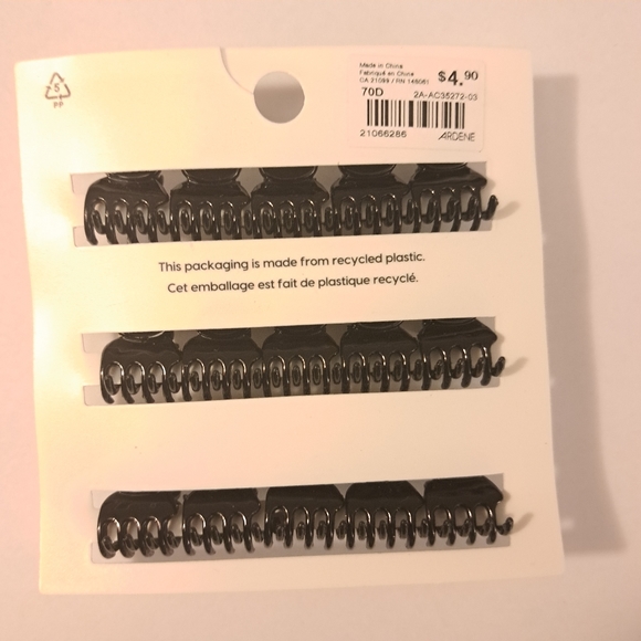 Hair Clips - Picture 2 of 5